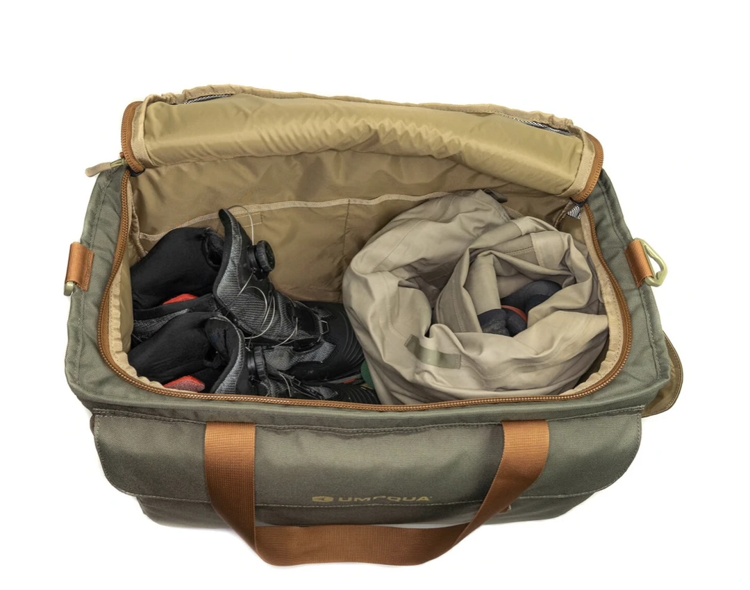 Umpqua ZS2 Wader Tote Luggage And Everyday Carry 4 Umpqua ZS2 Wader Tote Luggage And Everyday Carry